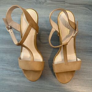 Michael Shannon Tan Women's Sandals